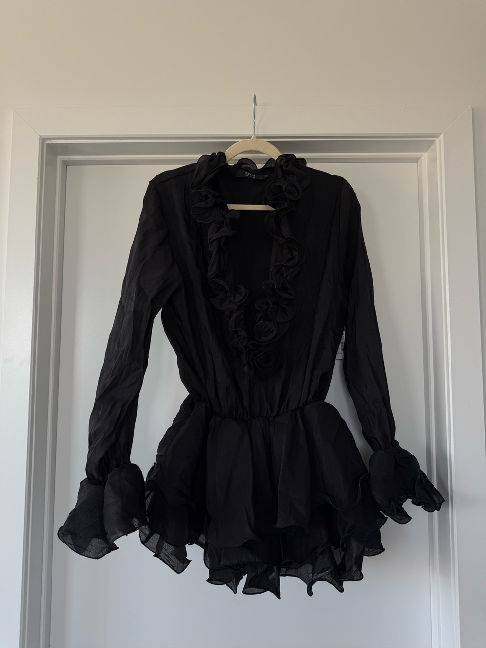 Simons Black RuffleV-Neck MINI DRESS